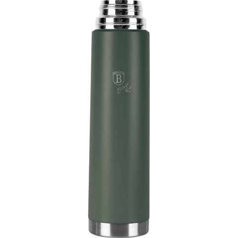 Imagem do produto: Garrafa térmica de 1,0 L. Parte da Coleção Verde Fosco. Características: • Material: corpo interno em aço inoxidável 18/10 com revestimento em pó fosco • Capacidade: 1,0 L • Cor: verde fosco • Embalagem: meia caixa de presente. (Vista de estúdio). Produto oficial Berlinger Haus, impulsionado por Promintra sl.