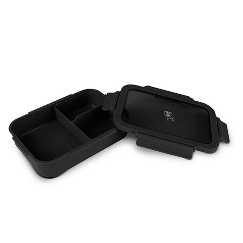 Imatge del producte de la carmanyola. Forma part de la col·lecció Black Vantage/Matte Black/Black Silver. Característiques: • Material: plàstic, silicona • Capacitat: • 24*18 cm, 1320 ml • Color: negre mat. (Vista d'estudi). Producte oficial de Berlinger, impulsat per Promintra sl.