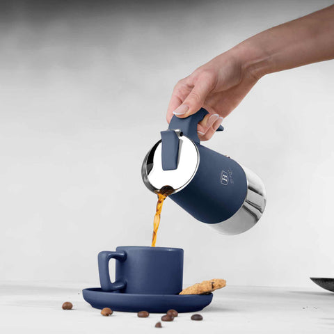 Cafetera 6 Tazas Apta Para Inducción, Imagen lifestyle