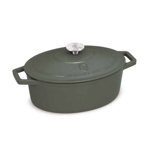 Product image of Oval roaster 32cm cast iron. Part of the Matte Green Collection . Features: • Material: cast iron with 3 layers shiny ENAMEL coating • Size: Ø32*23,5*12 cm 5,56 L • Color: matt green. (Studio view). Official Berlinger Haus product, boosted by Promintra sl.