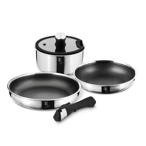 Product image of 5pcs cookware set. Part of the Eternal Collection . Features: • Material: stainless steel with laser-cut surface • STACKABLE - SPACE SAVING • Include: • Casserole with lid Ø20*9,5 cm 2,7L • Frypan Ø24*4,5 cm •.... (Studio view). Official Berlinger Haus product, boosted by Promintra sl.