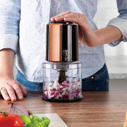 kitchen utensils,slicer & chopper, Imagen tipo estilo de vida: detalles y funciones.