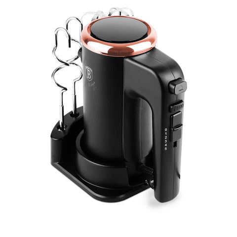 Product image of Hand mixer with stand. Part of the Black Rose Collection . Features: • Material: plastic and stainless steel • Include: • 2 pcs beaters for eggs and cream • 2 pcs hooks for mixing dough • Voltage: 220-240 V, 50/60 Hz.... (Studio view). Official Berlinger Haus product, boosted by Promintra sl.