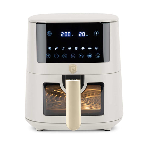 Product image of Air fryer 5L visible window. Part of the Sahara Collection . Features: • Power: 220-240V ~ 1400W • Temperature control: 40-200℃ • Include: • XL SIZE: food basket with non-stick coating 5L • DIGITAL • Color: matt cream. (Studio view). Official Berlinger Haus product, boosted by Promintra sl.