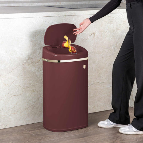 Contenedor Con Sensor De 58L, Imagen lifestyle