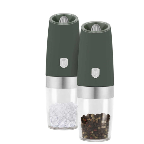 Imagem do produto: Conjunto de 2 moedores de sal e pimenta Gravity. Parte da Coleção Verde Fosco. Características: • Material: plástico com moedor de CERÂMICA • Pilhas: 6 AAA (não incluídas) • COM LUZ • Cor: verde fosco • Conjunto de 2 peças. (Imagem ilustrativa). Produto oficial Berlinger Haus, com o apoio da Promintra sl.