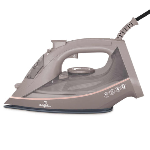 Imatge del producte de la planxa. Part de la col·lecció Taupe. Característiques: • 220-240V, 50/60Hz, 2200 W • Funcions: Sec/Vapor/Ràfega/Ruixat/Autoneteja • Capacitat del dipòsit d'aigua: 300 ml • Mida de la sola: 22,4*12,3 cm • Longitud de .... (Studio). Producte oficial de Berlinger, impulsat per Promintra sl.