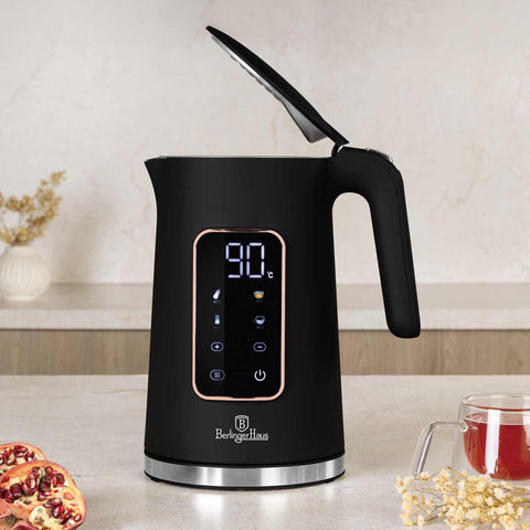 Product image of Digital electric kettle. Part of the Black Rose Collection . Features: • Material: 18/10 stainless steel inside, plastic • Capacity: 1,7L • Voltage: 220-240V,50/60Hz • Power: 2200W • Length of power cord: 70-75 cm • Co.... (Studio view). Official Berlinger Haus product, boosted by Promintra sl.