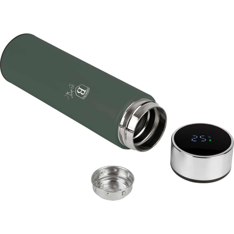 Product image of Drinking bottle with LED temperature display 0,5L. Part of the Matte Green Collection . Features: • Material: inner body 18/10 stainless steel with matt powder coating • Capacity: 0,5 L • 18/10 stainless steel purifying filter • Color: matt gree.... (Studio view). Official Berlinger Haus product, boosted by Promintra sl.