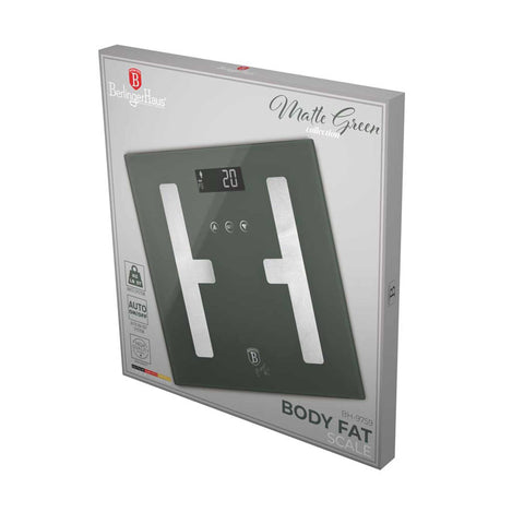 Imatge del producte de la bàscula digital de bany BODYFAT de vidre amb capacitat de 180 kg. Forma part de la col·lecció Matte Green. Característiques: • Material: vidre temperat i plàstic • Capacitat: 180 kg • Mida: 30*30 cm • Unitat de pes: lb/st/kg • Zero automàtic i apagat automàtic • Alimentació: 2 piles AAA... (Vista d'estudi). Producte oficial de Berlinger, impulsat per Promintra sl.
