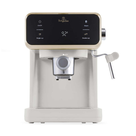 Product image of Digital espresso coffee maker 3in1. Part of the Sahara Collection . Features: • Material: stainless steel, plastic • Power: 950 W • Voltage: 220-240V 50/60 Hz • 1L water tank • 1 and 2 cup filter • 2 in 1 plastic spoon with t.... (Studio view). Official Berlinger Haus product, boosted by Promintra sl.