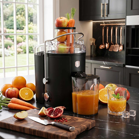 Product image of Juice extractor. Part of the Black Rose Collection . Features: • Material: stainless steel body, stainless steel filter • Capacity: 600 ml juice cup, 1300 ml pulp cup • 220-240V 50-60Hz 500W • Length of power c.... (Studio view). Official Berlinger Haus product, boosted by Promintra sl.