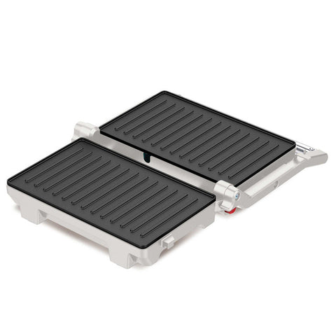 Product image of Electric grill. Part of the Sahara Collection . Features: • Power: 1000 W • Voltage: 220-240 V, 50/60Hz • Plate size: 23*14,5 cm • NON-STICK coating on plate • Ready light indicator • Length of power cord:.... (Studio view). Official Berlinger Haus product, boosted by Promintra sl.