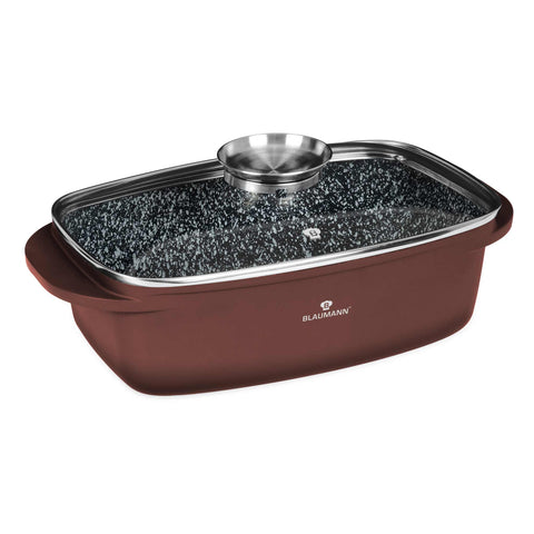 Product image of Roaster with glass lid and aroma knob. Part of the Blaumann/Cera Stone Collection . Features: • Material: cast aluminium • Size: Ø32*21*10,6 cm • Capacity: 6 L • Color: bronze. (Studio view). Official Berlinger Haus product, boosted by Promintra sl.