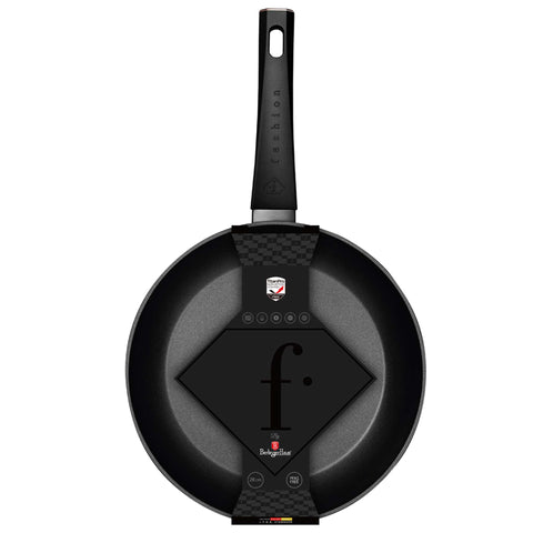 Product image of Frypan 28cm. Part of the MATTE BLACK- ROSE GOLD . Features: • Material: forged aluminum with non-stick titanPro coating • Frypan Ø28*5,2 cm 2,4L • Color: matt black- rose gold. (Studio view). Official Berlinger Haus product, boosted by Promintra sl.