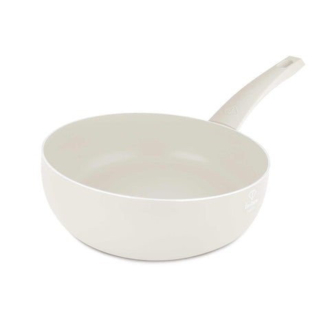 Product image of Flip frypan 26cm. Part of the MATTE CREAM- GOLD . Features: • Material: pressed aluminum with non-stick titanPro coating • Flip frypan Ø26 cm 2,8L • Color: matt cream- gold. (Studio view). Official Berlinger Haus product, boosted by Promintra sl.