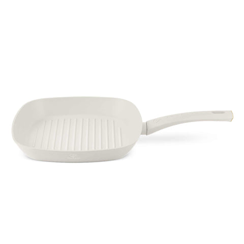 Product image of Grill pan 28cm. Part of the MATTE CREAM- GOLD . Features: • Material: forged aluminum with non-stick titanPro coating • Grill pan Ø28*4,1 cm 2,1L • Color: matt cream- gold. (Studio view). Official Berlinger Haus product, boosted by Promintra sl.