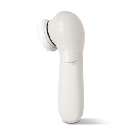 Product image of 3in1 facial cleanser. Part of the MATTE CREAM- GOLD . Features: • Size: 169*60*74 mm • 3 different brush heads: • Cleaning & clearing brush • Deep cleaning brush • Silicone cleaning brush • Batteries: 2 pcs AA (.... (Studio view). Official Berlinger Haus product, boosted by Promintra sl.