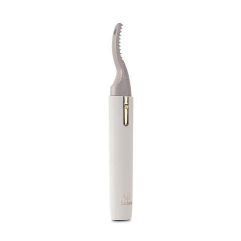 Product image of Heated eyelash curler and electric shaver 2in1. Part of the MATTE CREAM- GOLD . Features: • Heated eyelash curler size: 140.5*18.8*15 mm • Double-heating wires • Electric shaver size: 134.8*17.5*12.7 mm • Stainless steel blades • Accesso.... (Studio view). Official Berlinger Haus product, boosted by Promintra sl.