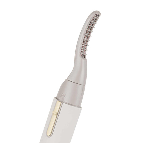 Product image of Heated eyelash curler and electric shaver 2in1. Part of the MATTE CREAM- GOLD . Features: • Heated eyelash curler size: 140.5*18.8*15 mm • Double-heating wires • Electric shaver size: 134.8*17.5*12.7 mm • Stainless steel blades • Accesso.... (Studio view). Official Berlinger Haus product, boosted by Promintra sl.