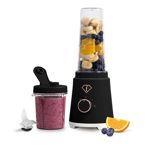 Product image of Smoothie maker. Part of the MATTE BLACK- ROSE GOLD . Features: • Material: stainless steel, plastic • Power: 320 W • 220-240 V 50/60 Hz • 2 pcs takeaway jar with lid: 300 ml and 600 ml • Length of power cord: 8.... (Studio view). Official Berlinger Haus product, boosted by Promintra sl.