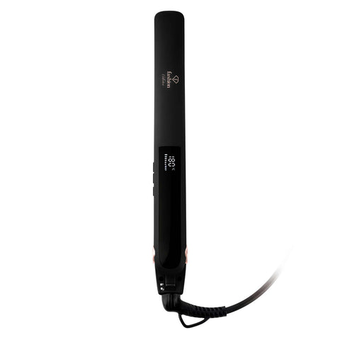 Product image of Hair straightener. Part of the MATTE BLACK- ROSE GOLD . Features: • 220-240V, 50-60 Hz, 50W • Maximum temperature: 210℃ • 25*110 mm heating plate with ceramic coating • Length of power cord: 1,8 m • Color: black- .... (Studio view). Official Berlinger Haus product, boosted by Promintra sl.