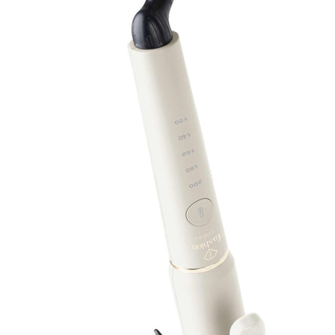 Product image of Hair curler. Part of the MATTE CREAM- GOLD . Features: • 100-240V, 50-60 Hz, 50-55W • Maximum temperature: 200℃ • 25 mm curling tong with ceramic coating • 5 pre-set temperatures: 120, 140, 160, 180, 20.... (Studio view). Official Berlinger Haus product, boosted by Promintra sl.