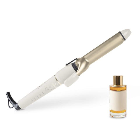 Product image of Hair curler. Part of the MATTE CREAM- GOLD . Features: • 100-240V, 50-60 Hz, 50-55W • Maximum temperature: 200℃ • 25 mm curling tong with ceramic coating • 5 pre-set temperatures: 120, 140, 160, 180, 20.... (Studio view). Official Berlinger Haus product, boosted by Promintra sl.
