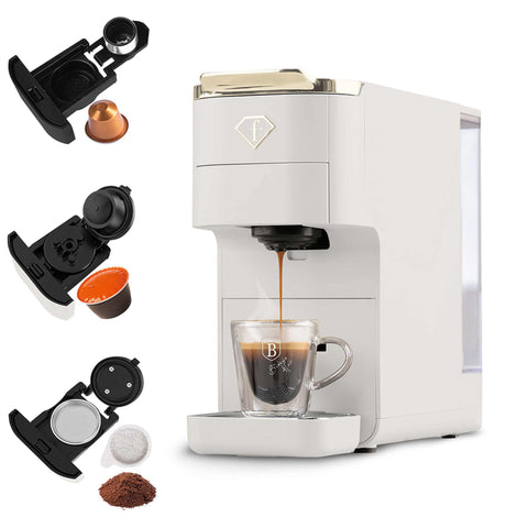 Product image of Capsule coffee maker 4in1. Part of the MATTE CREAM- GOLD . Features: • Voltage: 220-240V, 50/60Hz • Power: 1545W • 1,5L water tank • Detachable tray design • Accessories: • Nespresso small capsules holder • Dolce Gus.... (Studio view). Official Berlinger Haus product, boosted by Promintra sl.