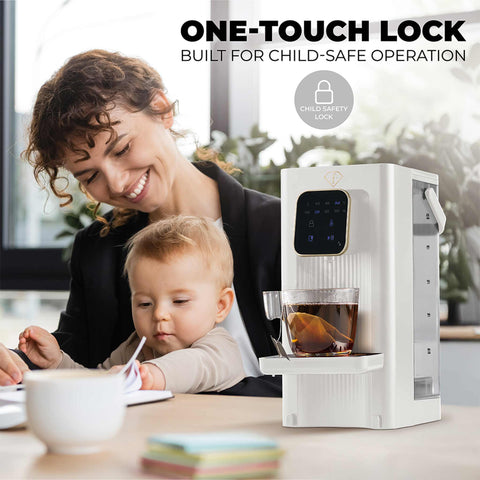 Product image of 2in1 digital hot water and room temperature water dispenser. Part of the MATTE CREAM- GOLD . Features: • Material: stainless steel, plastic • Voltage: 220-240V, 50/60Hz • Power: 2200-2600W • 1 pcs AQUA OPTIMA universal water filter • Size: 23,5*15,2*.... (Studio view). Official Berlinger Haus product, boosted by Promintra sl.