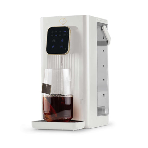 Product image of 2in1 digital hot water and room temperature water dispenser. Part of the MATTE CREAM- GOLD . Features: • Material: stainless steel, plastic • Voltage: 220-240V, 50/60Hz • Power: 2200-2600W • 1 pcs AQUA OPTIMA universal water filter • Size: 23,5*15,2*.... (Studio view). Official Berlinger Haus product, boosted by Promintra sl.