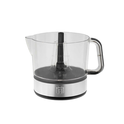 Product image of Electric citrus juicer. Part of the Black Vantage Collection/Matte Black Collection/Black Silver Collection . Features: • Material: plastic, stainless steel • 220-240V/230VAC 50Hz 40W • Capacity: 0,7 L • Color: black. (Studio view). Official Berlinger Haus product, boosted by Promintra sl.