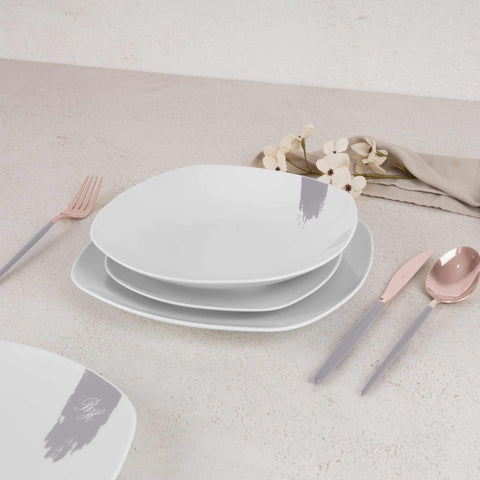 18-piece dinnerware set