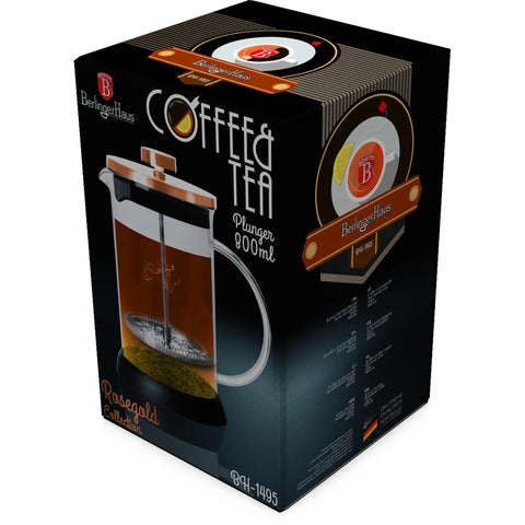 Product image of Coffee & tea plunger 800ml. Part of the Metallic Line Rose Gold Edition . Features: • Coffee & tea plunger • Material: 18/10 stainless steel, borosilicate glass ( 1,8mm ) • Capacity 800 ml • Colors: rose gold. (Studio view). Official Berlinger Haus product, boosted by Promintra sl.