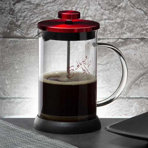 Product image of Coffee & tea plunger 800ml. Part of the Metallic Line Burgundy Edition . Features: • Coffee & tea plunger • Material: 18/10 stainless steel, borosilicate glass (1,8 mm ) • Capacity 800 ml • Colors: metallic burgundy. (Studio view). Official Berlinger Haus product, boosted by Promintra sl.