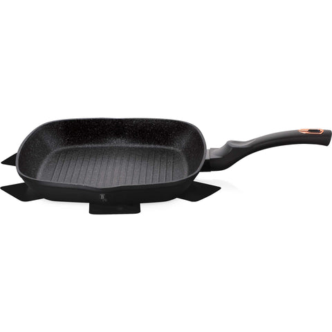 Product image of Grill pan 28cm. Part of the Black Rose Collection . Features: • Material: forged aluminum • Grill pan Ø28*4,1 cm 2,1L • Color: matt black- rose gold REGISTERED DESIGN BY BERLINGER HAUS!. (Studio view). Official Berlinger Haus product, boosted by Promintra sl.