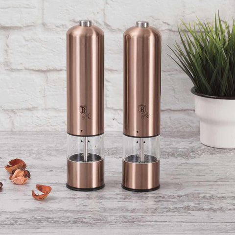 Product image of Electric pepper and salt mill 2pcs set. Part of the Metallic Line Rose Gold Edition . Features: • Material: stainless steel with CERAMIC grinder • Batteries: 4 pcs AA (not inc.) • WITH LIGHT • Color: rose gold • 2 pcs set. (Conceptual view). Official Berlinger Haus product, boosted by Promintra sl.