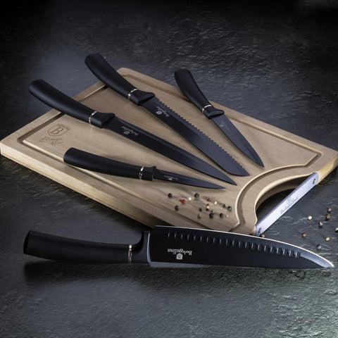 6-piece knife set with bamboo cutting board