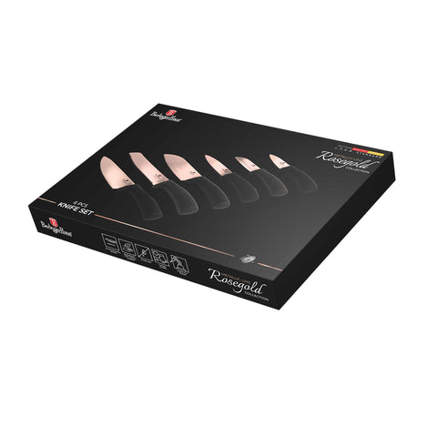 Product image of 6pcs knife set. Part of the Metallic Line Rose Gold Edition . Features: • Material: stainless steel with titan non-stick coating • Chef knife 20 cm • Bread knife 20 cm • Santoku knife 17,5 cm • Utility knife 12,5 cm • P.... (Studio view). Official Berlinger Haus product, boosted by Promintra sl.