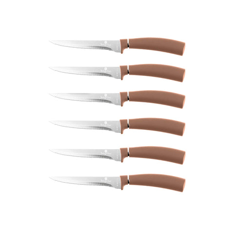 Product image of 6pcs steak knife set. Part of the Metallic Line Rose Gold Edition . Features: • Material: stainless steel • 6 pcs steak knife 11,5 cm • Color: rose gold REGISTERED DESIGN BY BERLINGER HAUS!. (Studio view). Official Berlinger Haus product, boosted by Promintra sl.