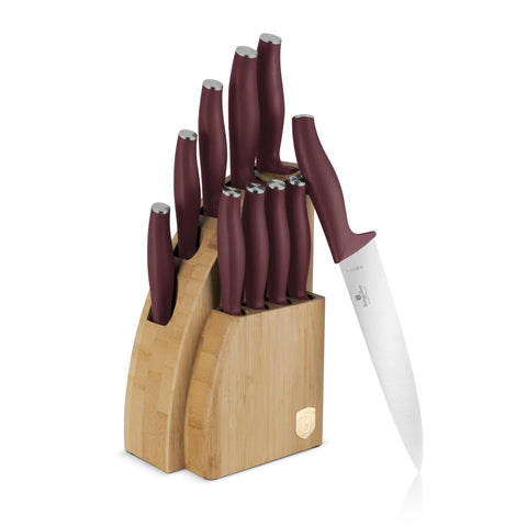 Product image of 10pcs knife set with BAMBOO stand. Part of the Leonardo Collection . Features: • Material: stainless steel • Chef knife 20 cm • Bread knife 20 cm • Santoku knife 17,5 cm • Utility knife 12,5 cm • Paring knife 9 cm • Steak knif.... (Studio view). Official Berlinger Haus product, boosted by Promintra sl.