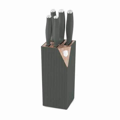 Product image of 6pcs knife set with stand. Part of the Matte Green Collection . Features: • Material: stainless steel • Chef knife 20 cm • Bread knife 20 cm • Santoku knife 17,5 cm • Utility knife 12,5 cm • Paring knife 9 cm • Stand • Co.... (Studio view). Official Berlinger Haus product, boosted by Promintra sl.
