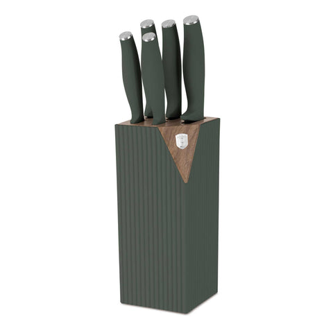 Product image of 6pcs knife set with stand. Part of the Matte Green Collection . Features: • Material: stainless steel • Chef knife 20 cm • Bread knife 20 cm • Santoku knife 17,5 cm • Utility knife 12,5 cm • Paring knife 9 cm • Stand • Co.... (Studio view). Official Berlinger Haus product, boosted by Promintra sl.