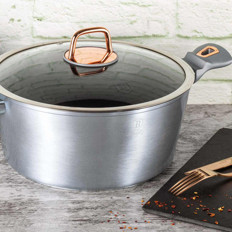 Product image of Casserole with lid 28cm. Part of the Moonlight Collection . Features: • Material: forged aluminum • Casserole with lid Ø28*12,4 cm 6,1L • Color: metallic grey REGISTERED DESIGN BY BERLINGER HAUS!. (Lifestyle view). Official Berlinger Haus product, boosted by Promintra sl.