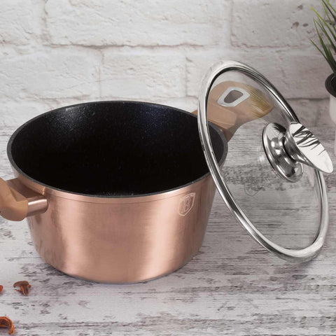 Product image of Casserole with lid 30cm. Part of the Metallic Line Rose Gold Edition . Features: • Material: forged aluminum • Casserole with lid Ø30*13,5 cm 8L • Color: metallic rose gold REGISTERED DESIGN BY BERLINGER HAUS!. (Lifestyle view). Official Berlinger Haus product, boosted by Promintra sl.