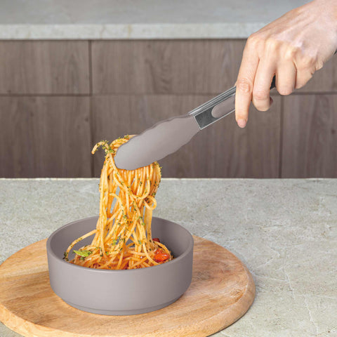 Product image of 5pcs kitchen tool set. Part of the Taupe Collection . Features: • Material: nylon, plastic • Include: • Soup ladle 1 pc • Cooking spoon 1 pc • Spaghetti ladle 1 pc • Skimmer 1 pc • Food clamp (nylon) • Color: taupe. (Studio view). Official Berlinger Haus product, boosted by Promintra sl.