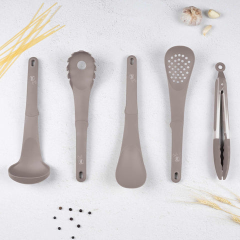 Product image of 5pcs kitchen tool set. Part of the Taupe Collection . Features: • Material: nylon, plastic • Include: • Soup ladle 1 pc • Cooking spoon 1 pc • Spaghetti ladle 1 pc • Skimmer 1 pc • Food clamp (nylon) • Color: taupe. (Studio view). Official Berlinger Haus product, boosted by Promintra sl.