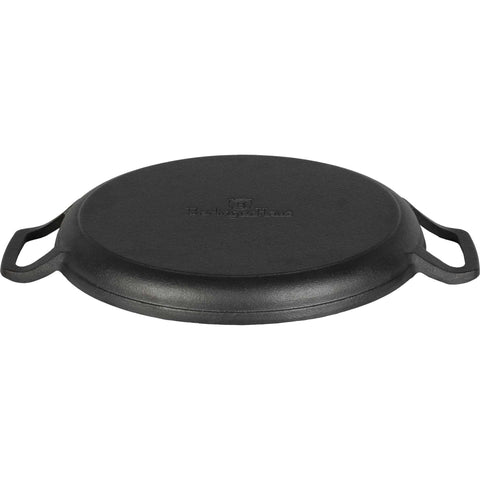 Product image of Round grill plate 33cm cast iron. Part of the Strong Mold Seria . Features: • Material: cast iron with outside/inside oil coating • Size: 32,9*25*2,5 cm 1,95 kg • Color: black. (Studio view). Official Berlinger Haus product, boosted by Promintra sl.