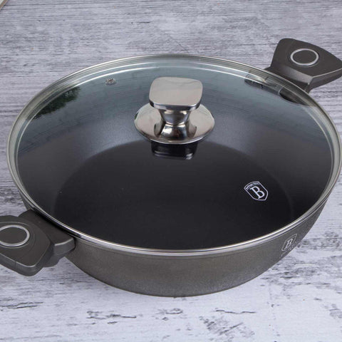 Product image of Shallow pot with lid 28cm. Part of the Crystal Collection . Features: • Material: forged aluminum with non-stick coating • Shallow pot with lid Ø28*7,5 cm 3,8L • Color: dark champagne REGISTERED DESIGN BY BERLINGER HAUS!. (Studio view). Official Berlinger Haus product, boosted by Promintra sl.