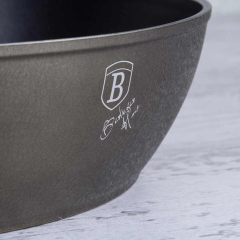 Product image of Shallow pot with lid 28cm. Part of the Crystal Collection . Features: • Material: forged aluminum with non-stick coating • Shallow pot with lid Ø28*7,5 cm 3,8L • Color: dark champagne REGISTERED DESIGN BY BERLINGER HAUS!. (Studio view). Official Berlinger Haus product, boosted by Promintra sl.